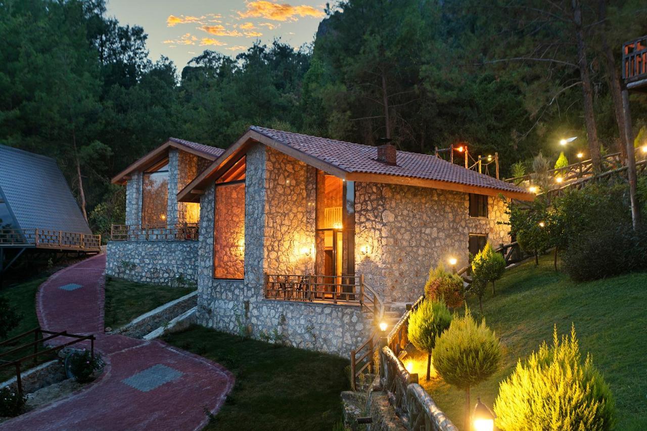 Hotel Botanik Goel Evleri Bucak Exterior foto
